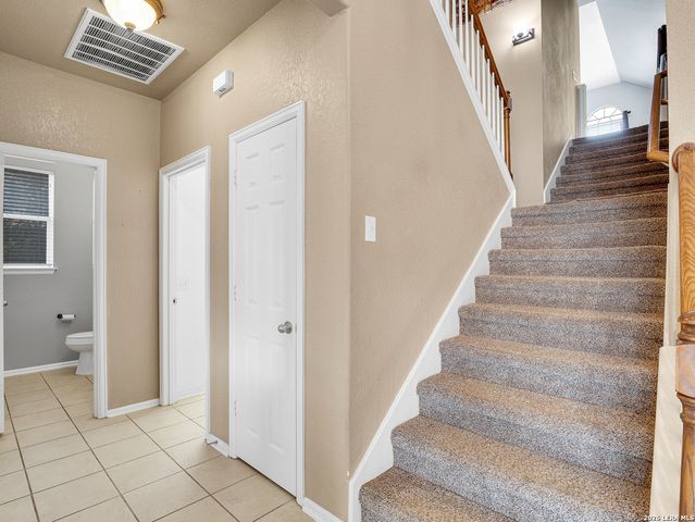 21827 Dolomite Dr., San Antonio, TX 78259