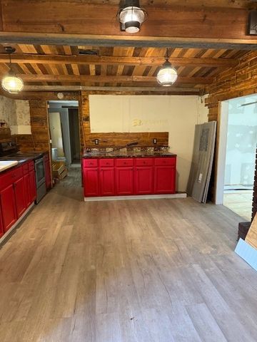 511 Grindstone Hollow Rd, Dickson, TN 37055