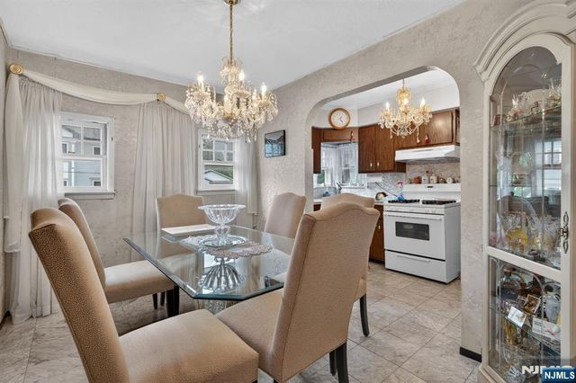 105 Baldwin Place, Bloomfield, NJ 07003