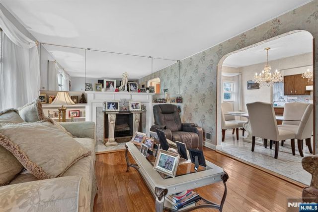 105 Baldwin Place, Bloomfield, NJ 07003