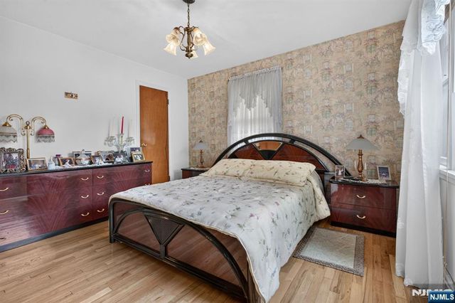 105 Baldwin Place, Bloomfield, NJ 07003