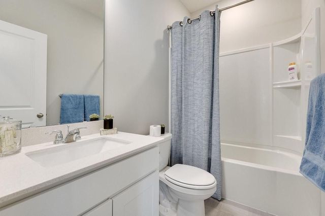 2379 Highview Terrace, Shakopee, MN 55379