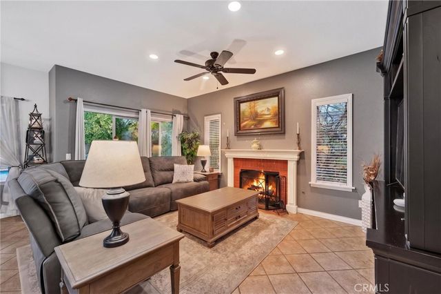4 Bella Firenze, Lake Elsinore, CA 92532