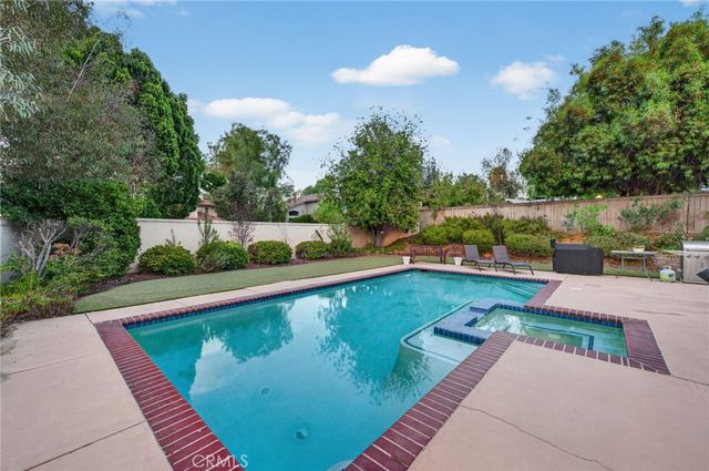 4 Bella Firenze, Lake Elsinore, CA 92532