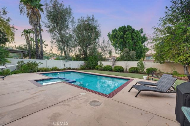 4 Bella Firenze, Lake Elsinore, CA 92532