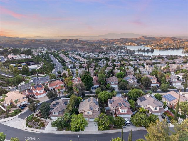 4 Bella Firenze, Lake Elsinore, CA 92532