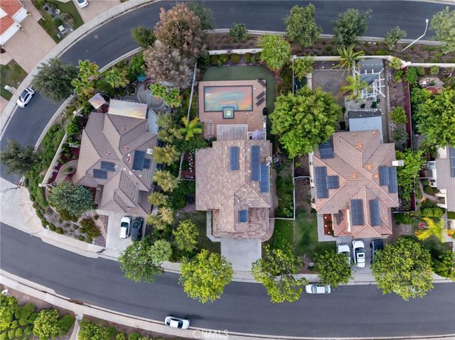 4 Bella Firenze, Lake Elsinore, CA 92532