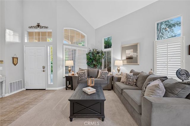 4 Bella Firenze, Lake Elsinore, CA 92532