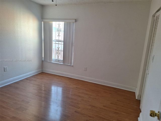 17600 NW 68th Ave B4009, Hialeah, FL 33015