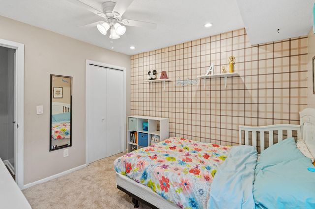 6871 Chaparral Lane, Chanhassen, MN 55317