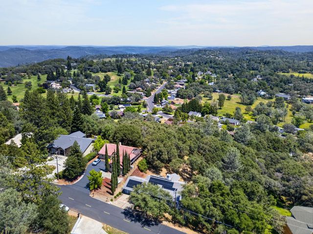 2751 Westville Trl, Cool, CA 95614