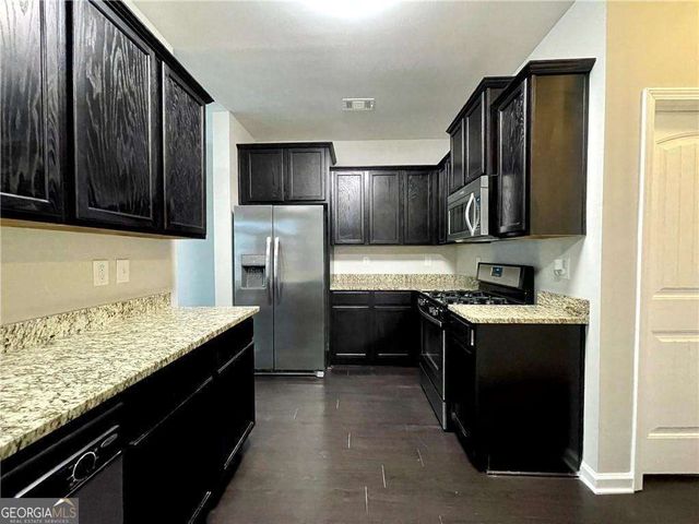 6926 Golden Bud Lane, Flowery Branch, GA 30542