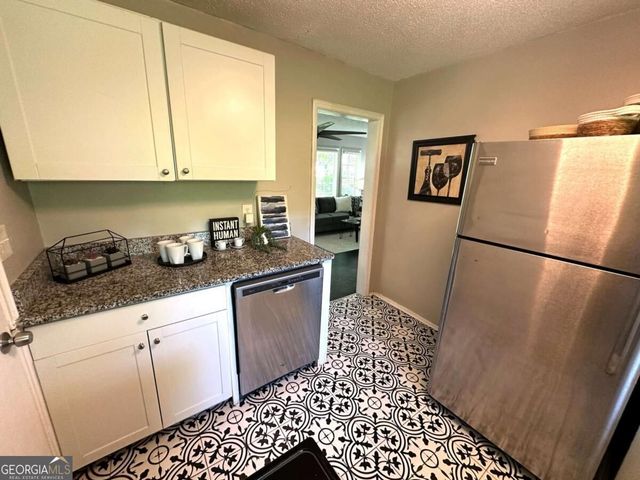 1900 Meadow Lane, Decatur, GA 30032