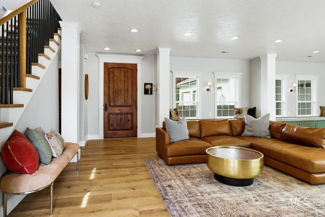 3434 S Kingsbury Way, Eagle, ID 83616