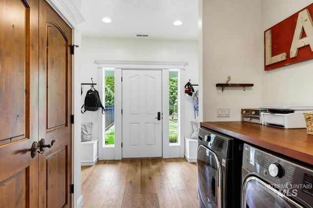 3434 S Kingsbury Way, Eagle, ID 83616