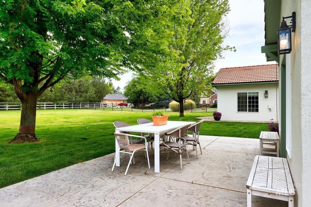3434 S Kingsbury Way, Eagle, ID 83616
