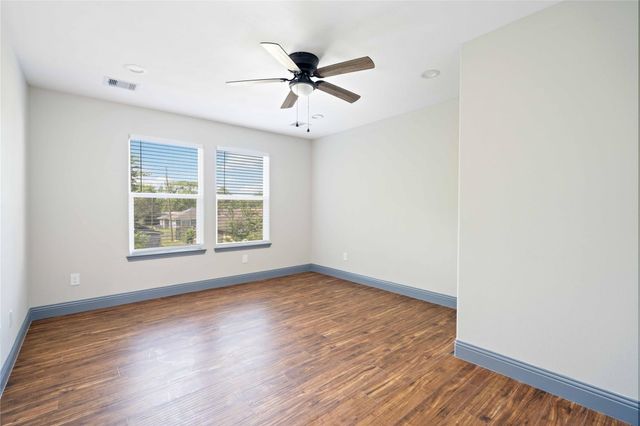 4506 Mayflower Street B, Houston, TX 77051