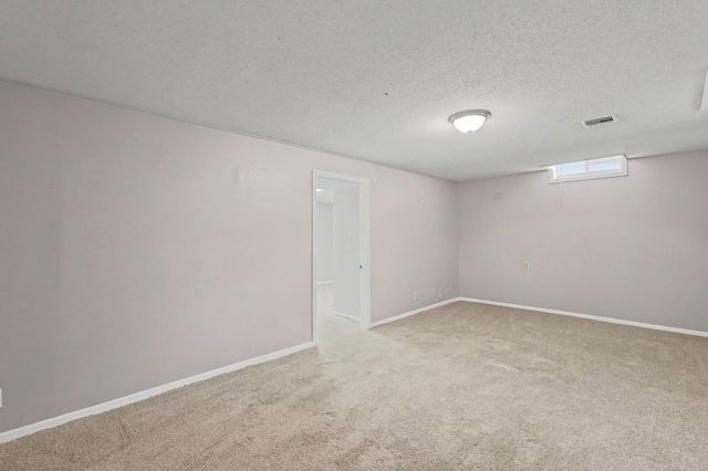 1306 E Brookfield Lane, Derby, KS 67037