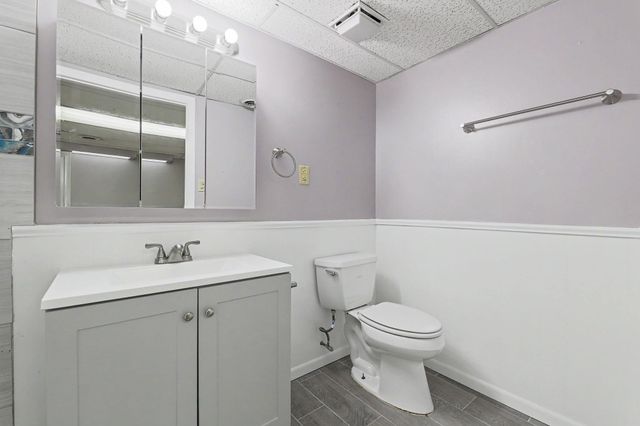 1306 E Brookfield Lane, Derby, KS 67037