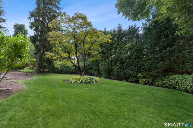 106 Patterson Avenue, Greenwich, CT 06830