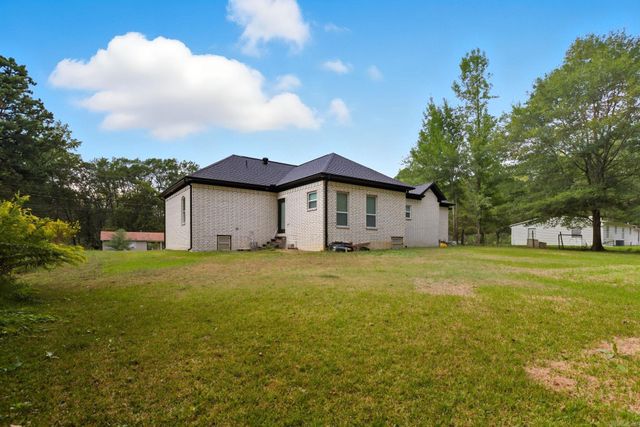 12332 Loganberry Drive, Alexander, AR 72002