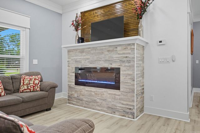 12332 Loganberry Drive, Alexander, AR 72002