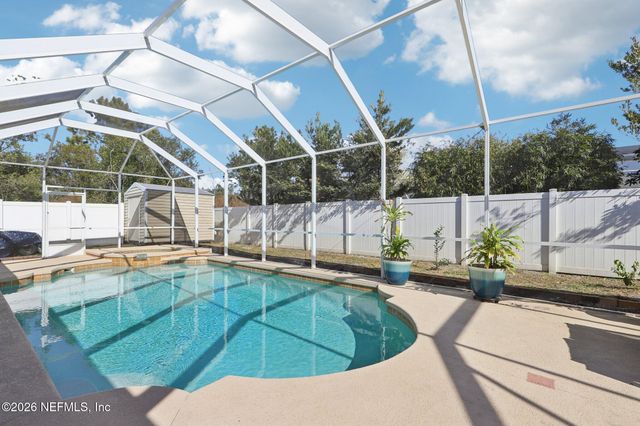 8 LARAMIE Drive, Palm Coast, FL 32137