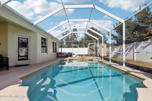 8 LARAMIE Drive, Palm Coast, FL 32137