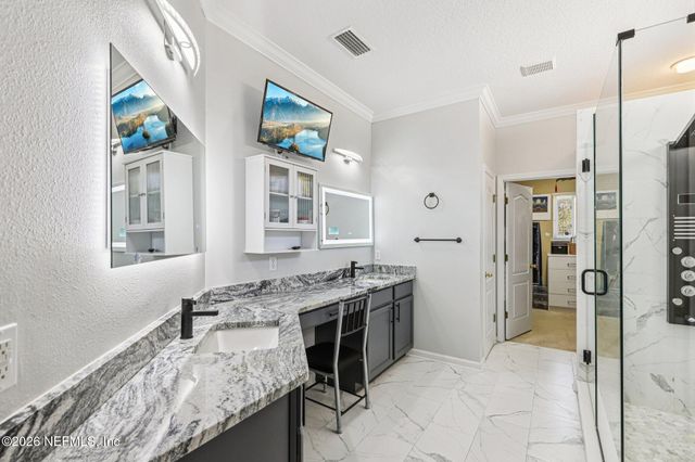 8 LARAMIE Drive, Palm Coast, FL 32137