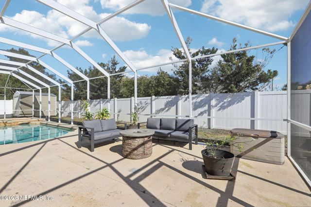 8 LARAMIE Drive, Palm Coast, FL 32137