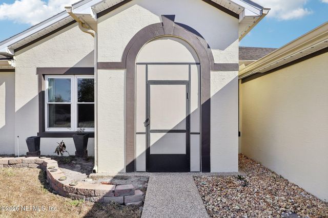 8 LARAMIE Drive, Palm Coast, FL 32137