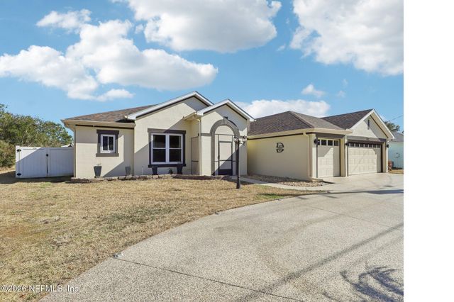 8 LARAMIE Drive, Palm Coast, FL 32137