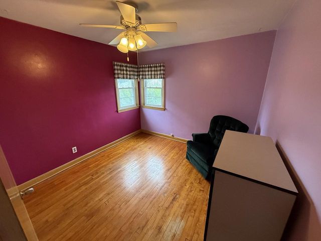 2210 S 56th STREET, West Allis, WI 53219