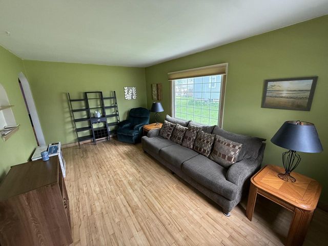 2210 S 56th STREET, West Allis, WI 53219