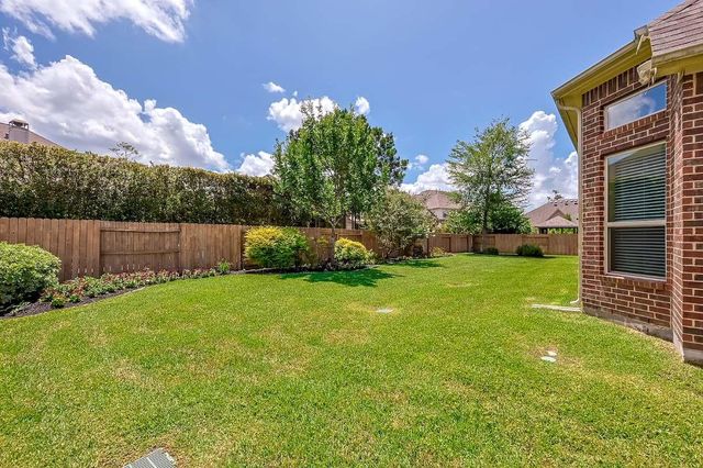 515 Mill Creek Road, Pinehurst, TX 77362