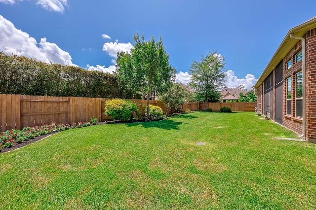515 Mill Creek Road, Pinehurst, TX 77362