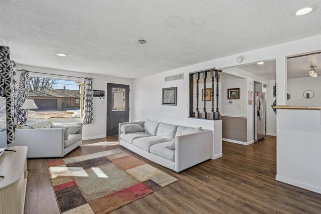 114 WALLACE STREET, Combined Locks, WI 54113