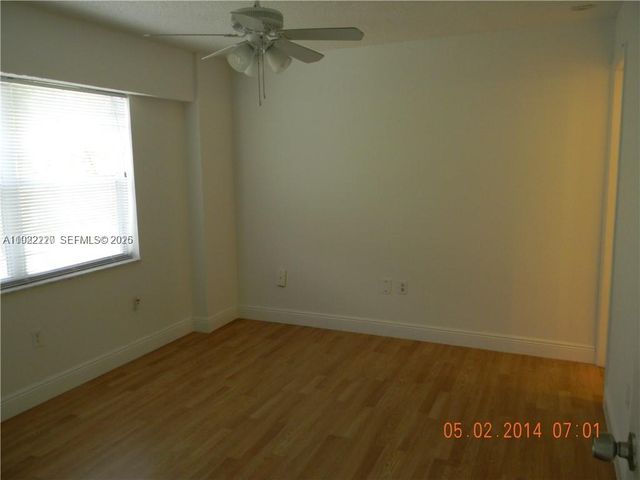 16508 NE 26th Ave 502, North Miami Beach, FL 33160