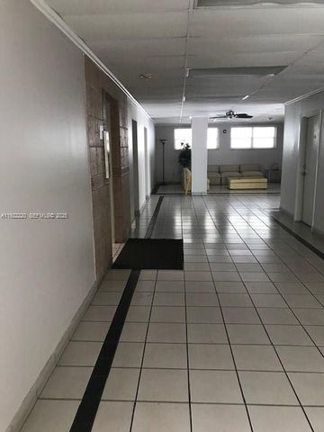 16508 NE 26th Ave 502, North Miami Beach, FL 33160