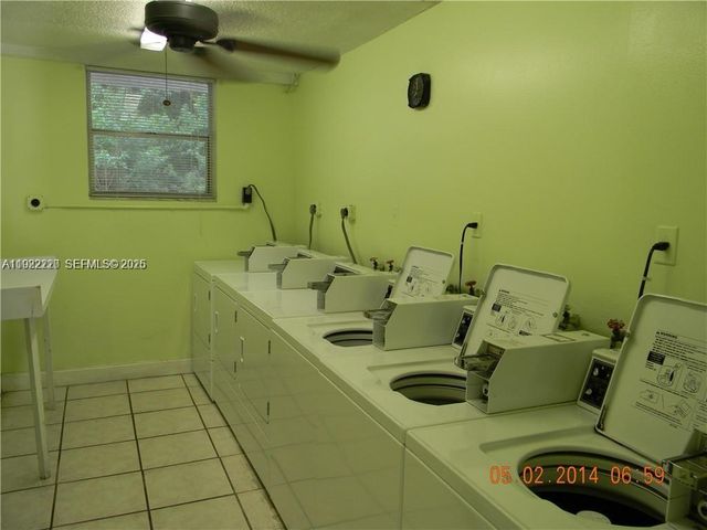 16508 NE 26th Ave 502, North Miami Beach, FL 33160