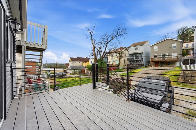 134 Southern Ave, Mt Washington, PA 15211