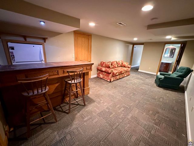 1305 SW Ward PKY, Topeka, KS 66604