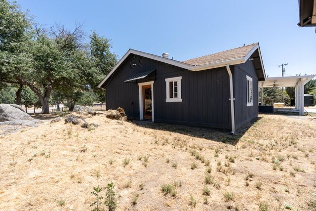 42802 Woodmar Drive, Coarsegold, CA 93614