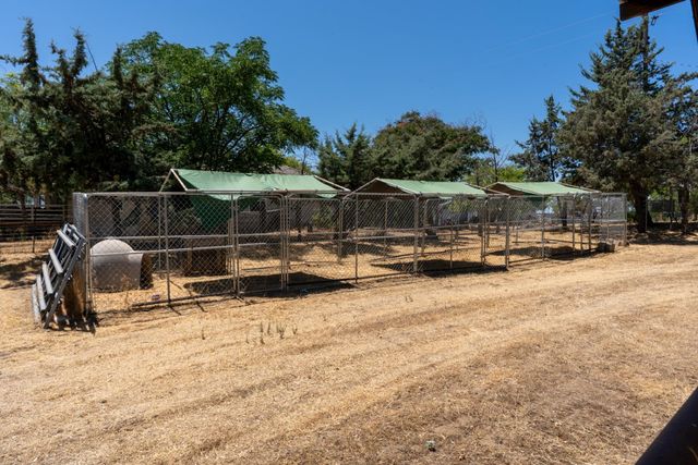 42802 Woodmar Drive, Coarsegold, CA 93614