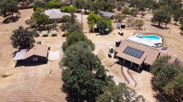 42802 Woodmar Drive, Coarsegold, CA 93614