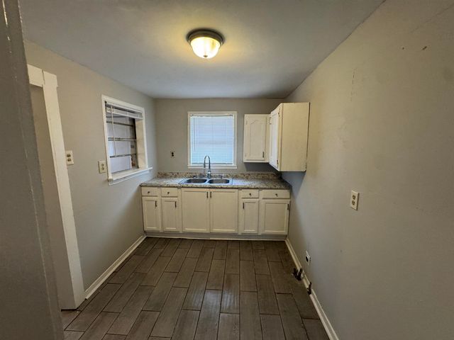 3762 BERRY LN, Memphis, TN 38128