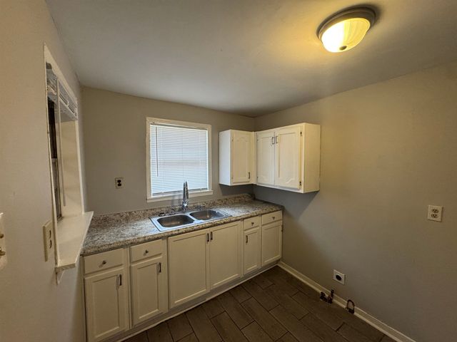 3762 BERRY LN, Memphis, TN 38128