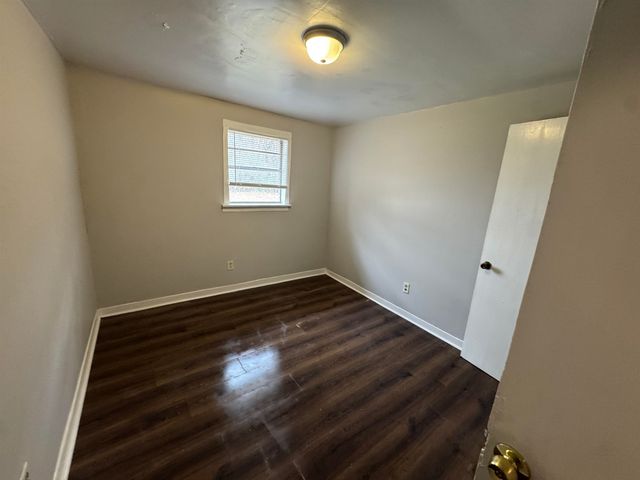 3762 BERRY LN, Memphis, TN 38128