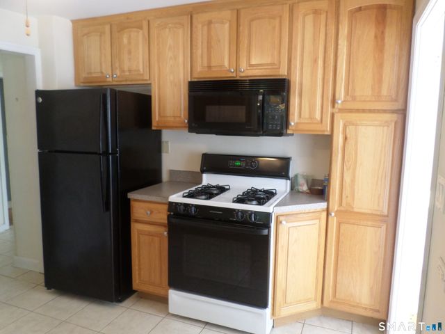 200 Highland Avenue, Hamden, CT 06518