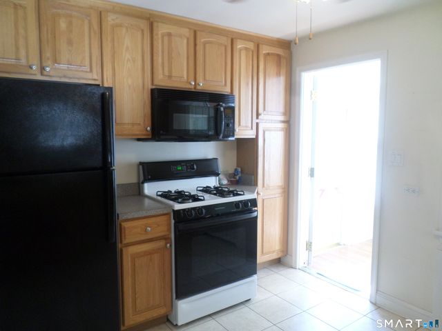 200 Highland Avenue, Hamden, CT 06518